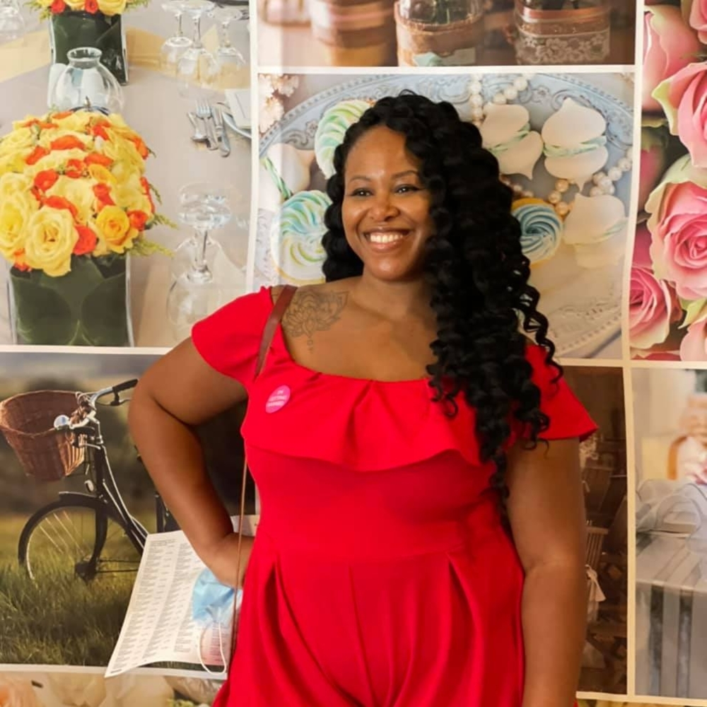 Meet your Posher, Serena